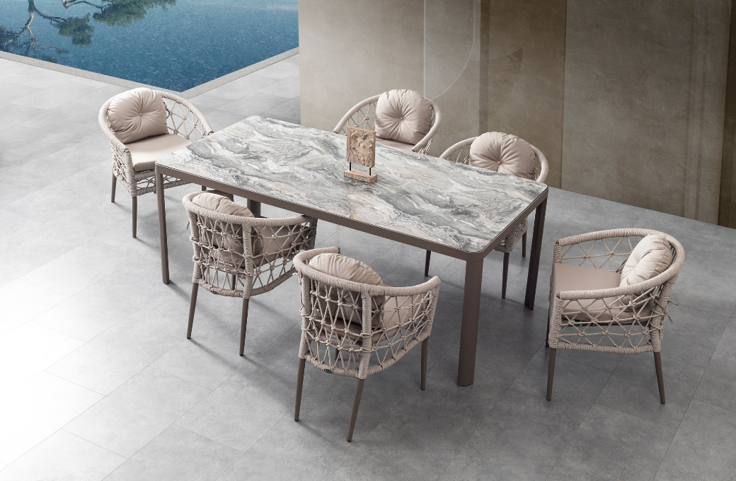 Icon Dining Set