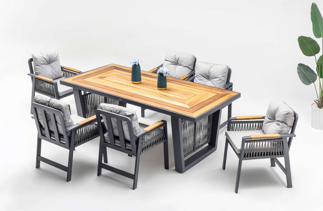 Artemis Plus Dining Set